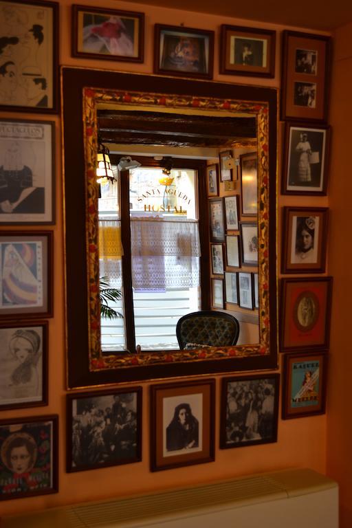 Hostal Santa Agueda Tarazona Bagian luar foto