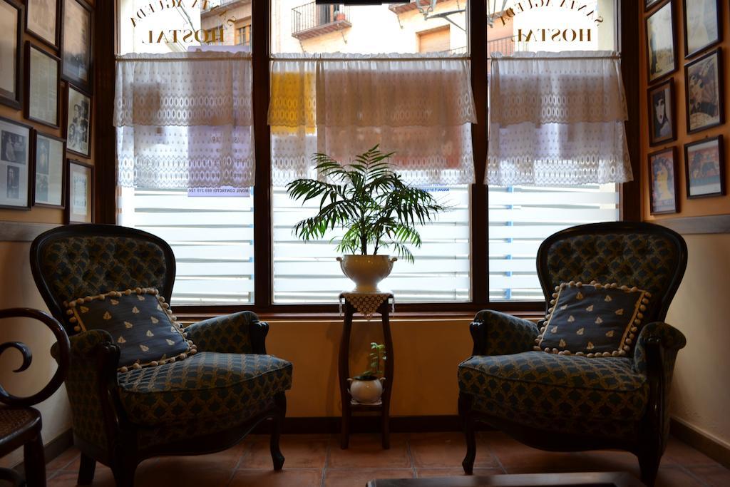 Hostal Santa Agueda Tarazona Bagian luar foto